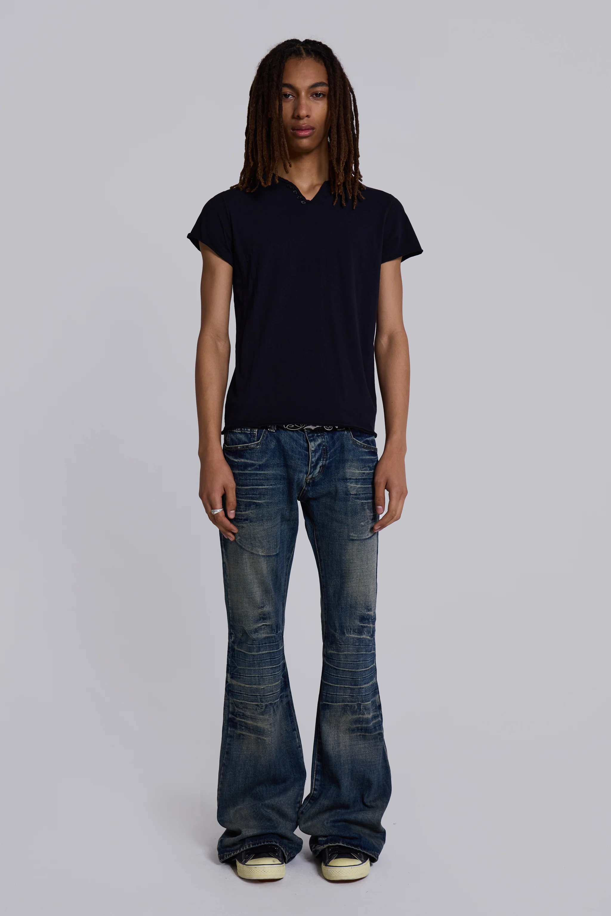 Kerri Henley T-Shirt in Black 8 Kerri Henley T-Shirt in Black