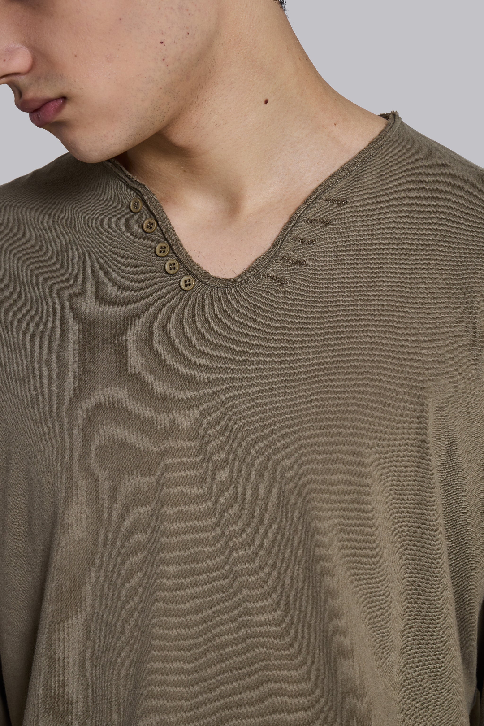 Republique Henley Shirt 7 Republique Henley Shirt