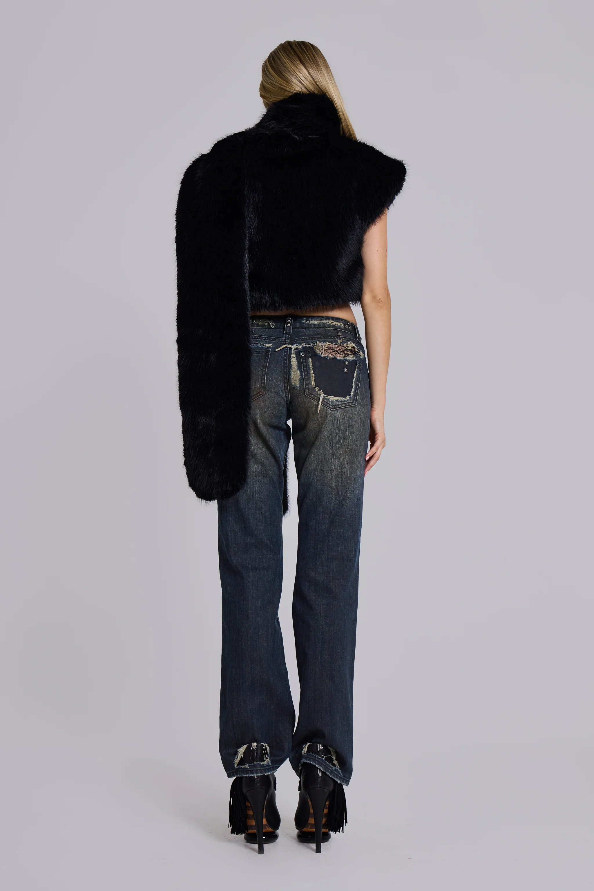 Saskia 2-in-1 Faux Fur Shrug in Black 10 Saskia 2-in-1 Faux Fur Shrug in Black