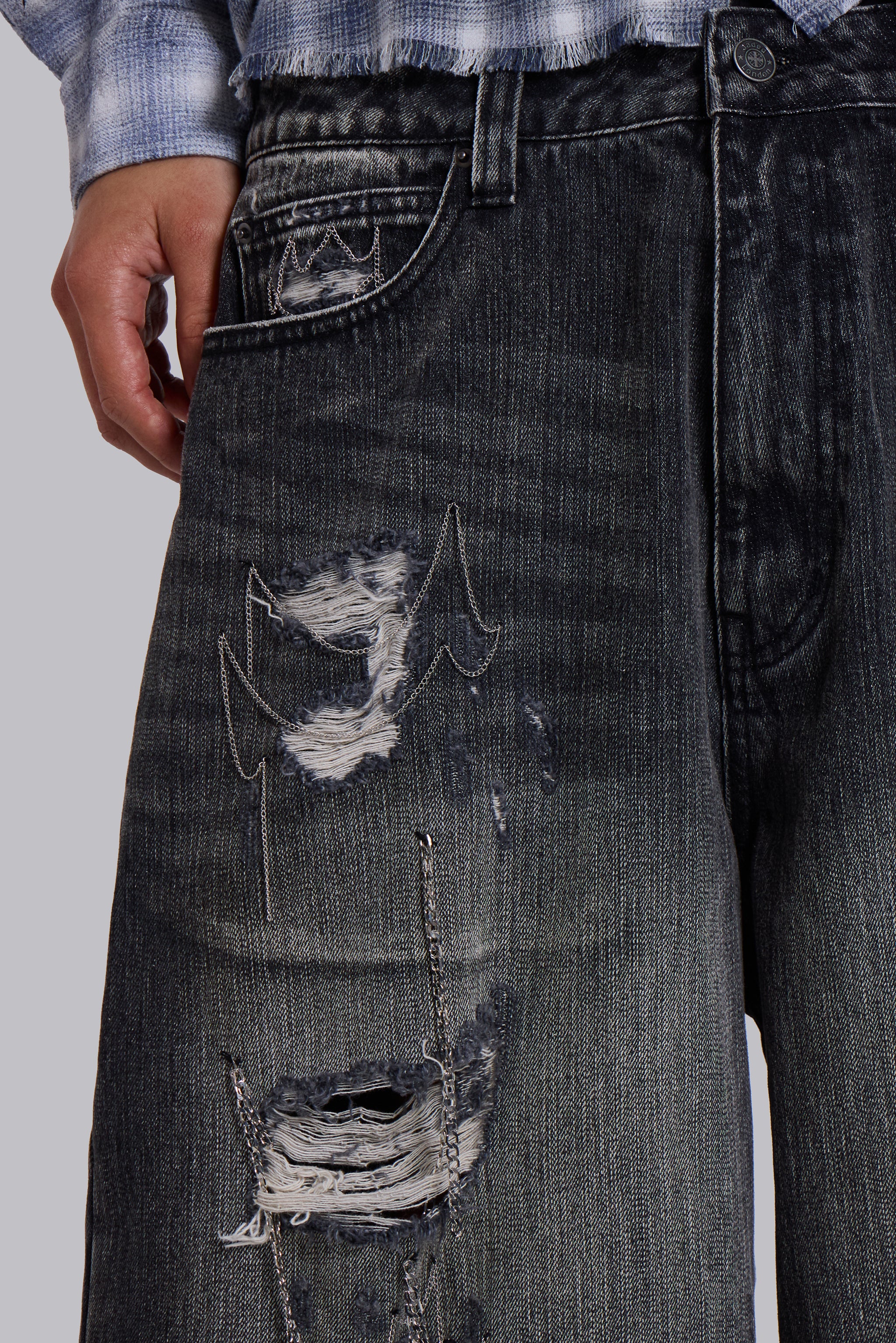 Chain Distressed XL Colossus Jeans 10 Chain Distressed XL Colossus Jeans