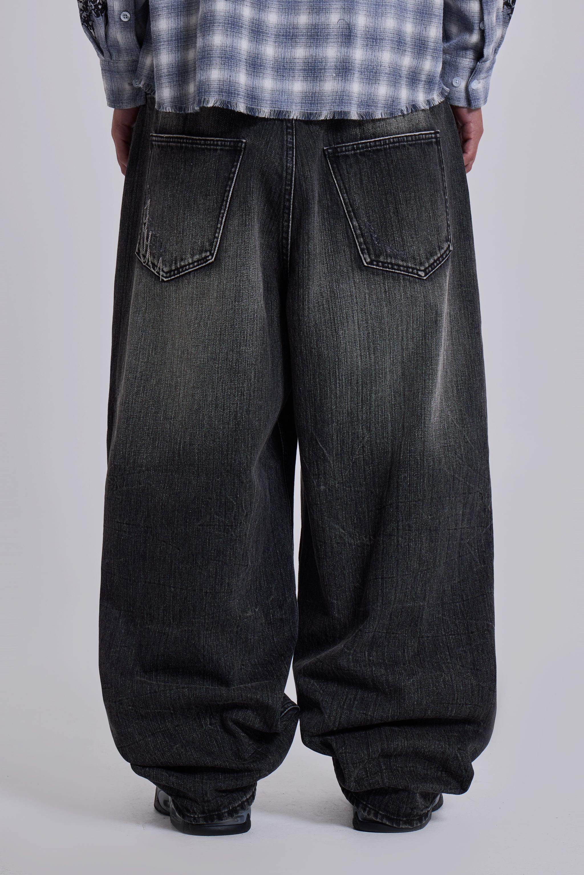 Chain Distressed XL Colossus Jeans 4 Chain Distressed XL Colossus Jeans