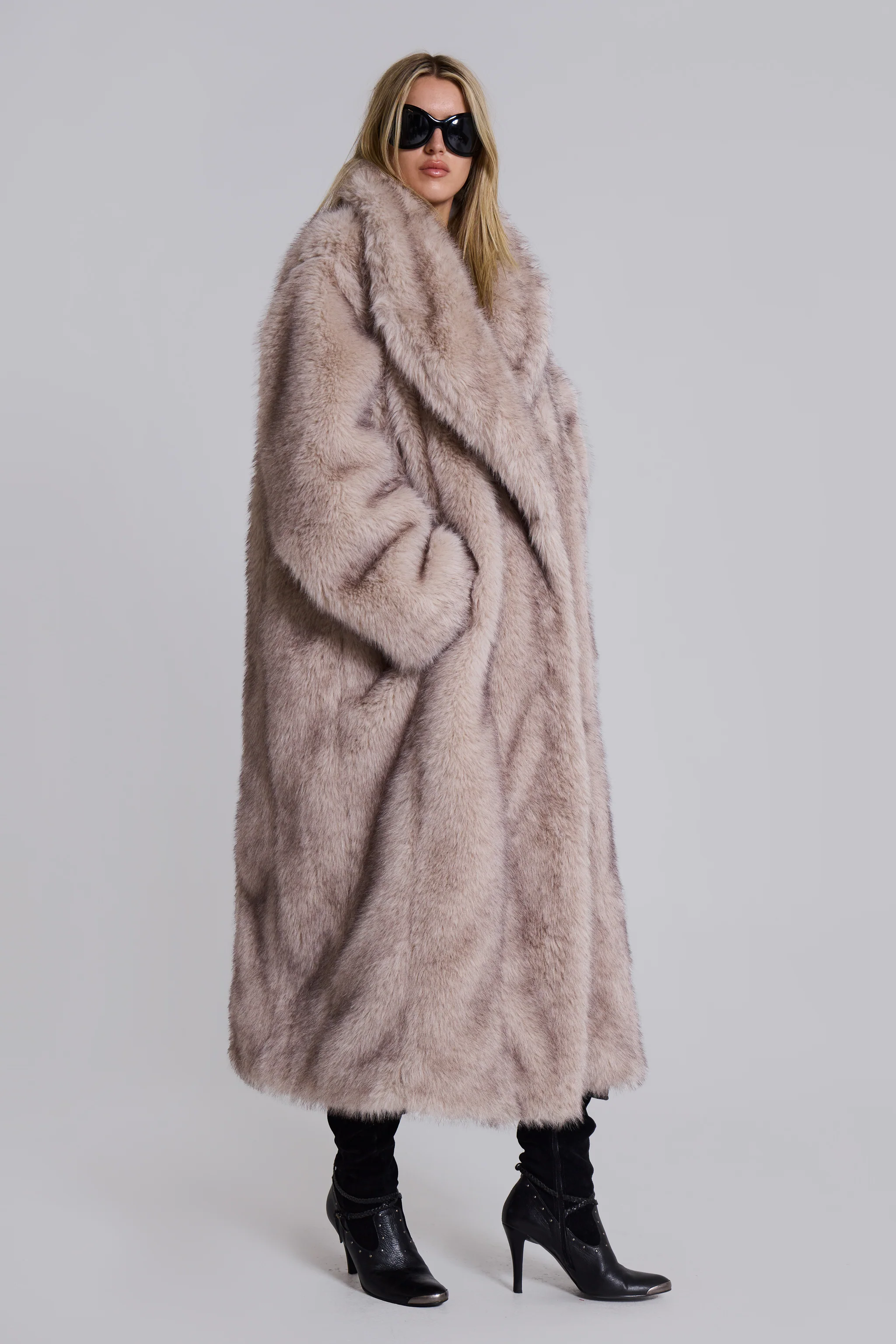 Alaska Faux Fur Coat 13 Alaska Faux Fur Coat