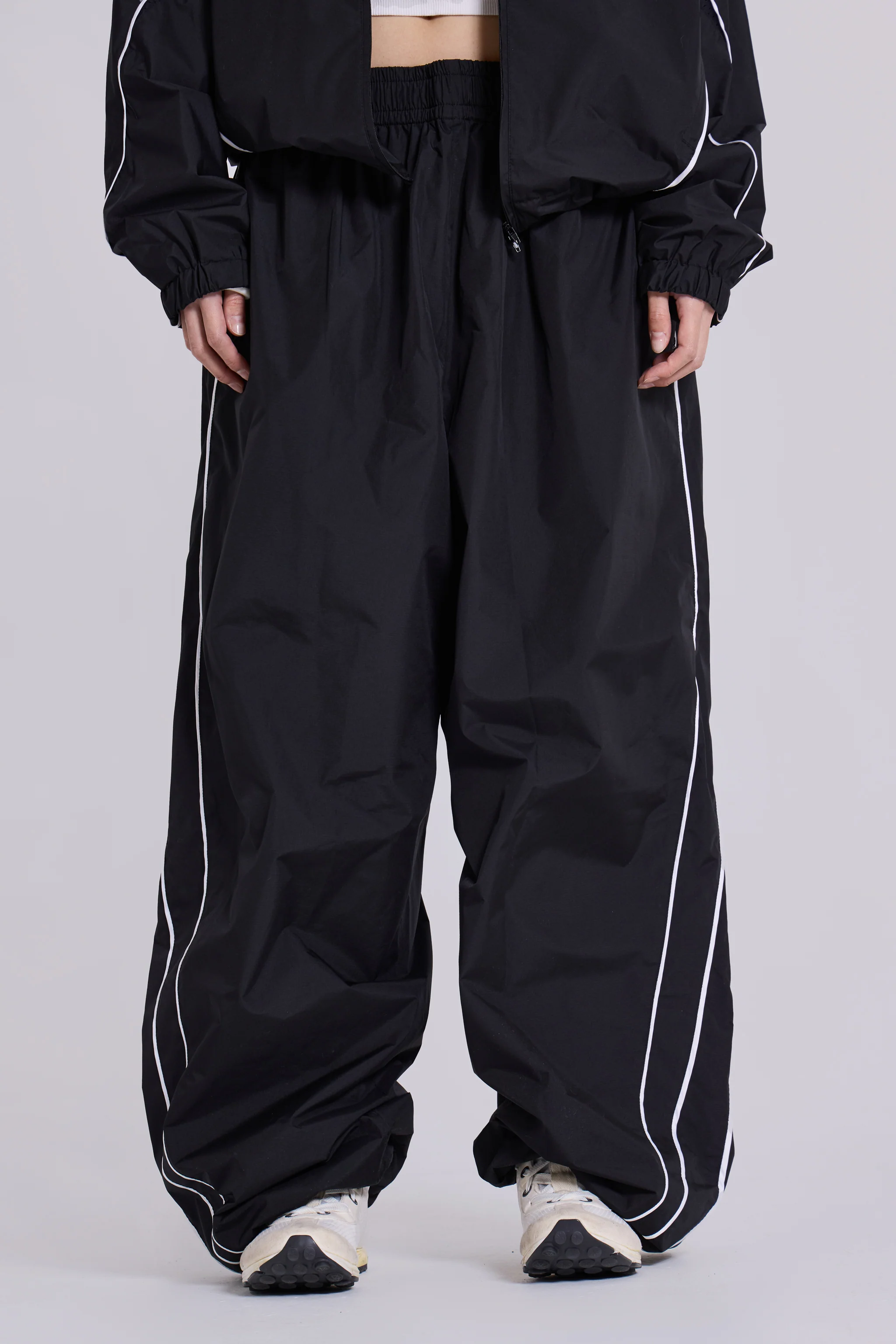 Black Vapor Tracksuit Bottoms 5 Black Vapor Tracksuit Bottoms