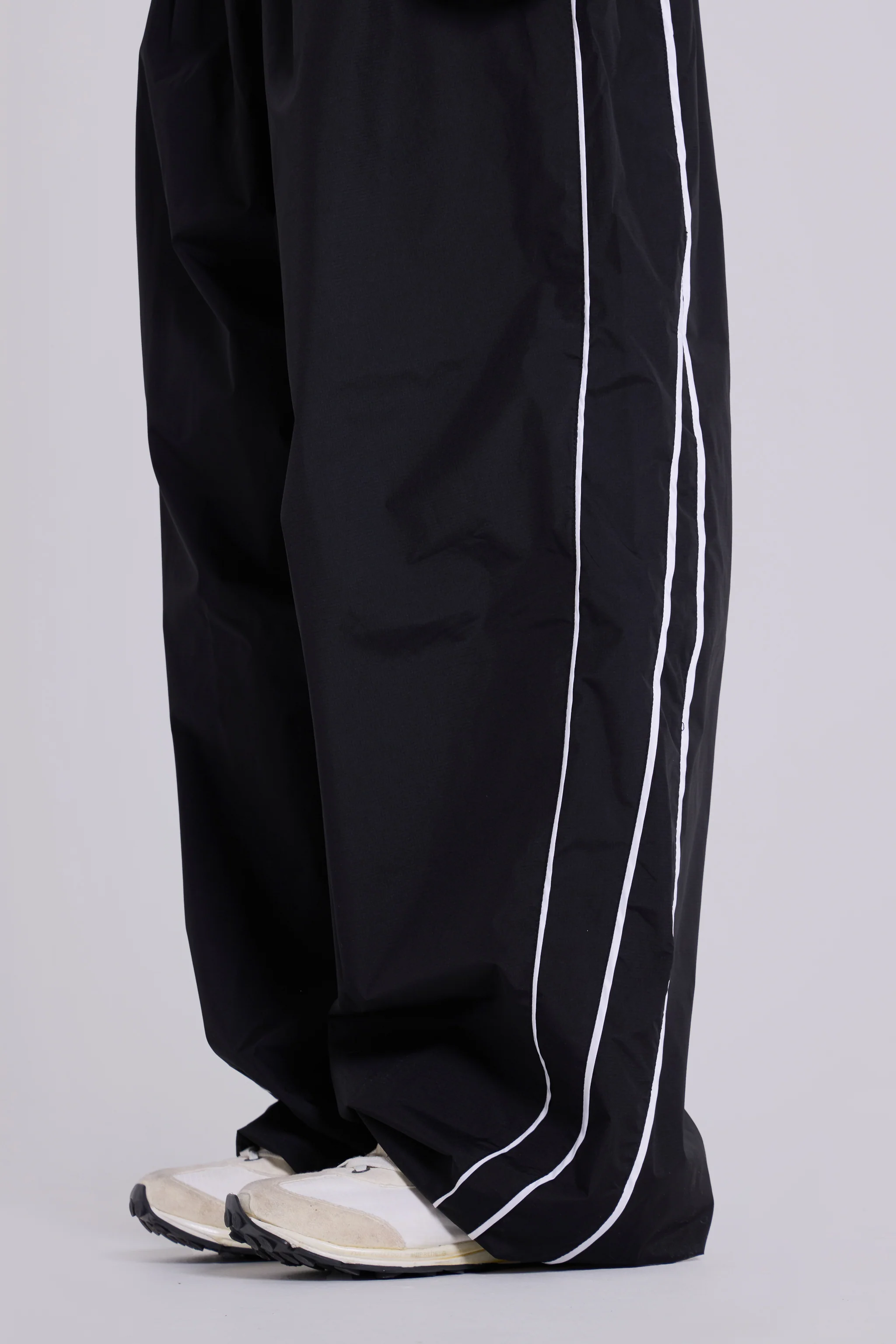 Black Vapor Tracksuit Bottoms 6 Black Vapor Tracksuit Bottoms